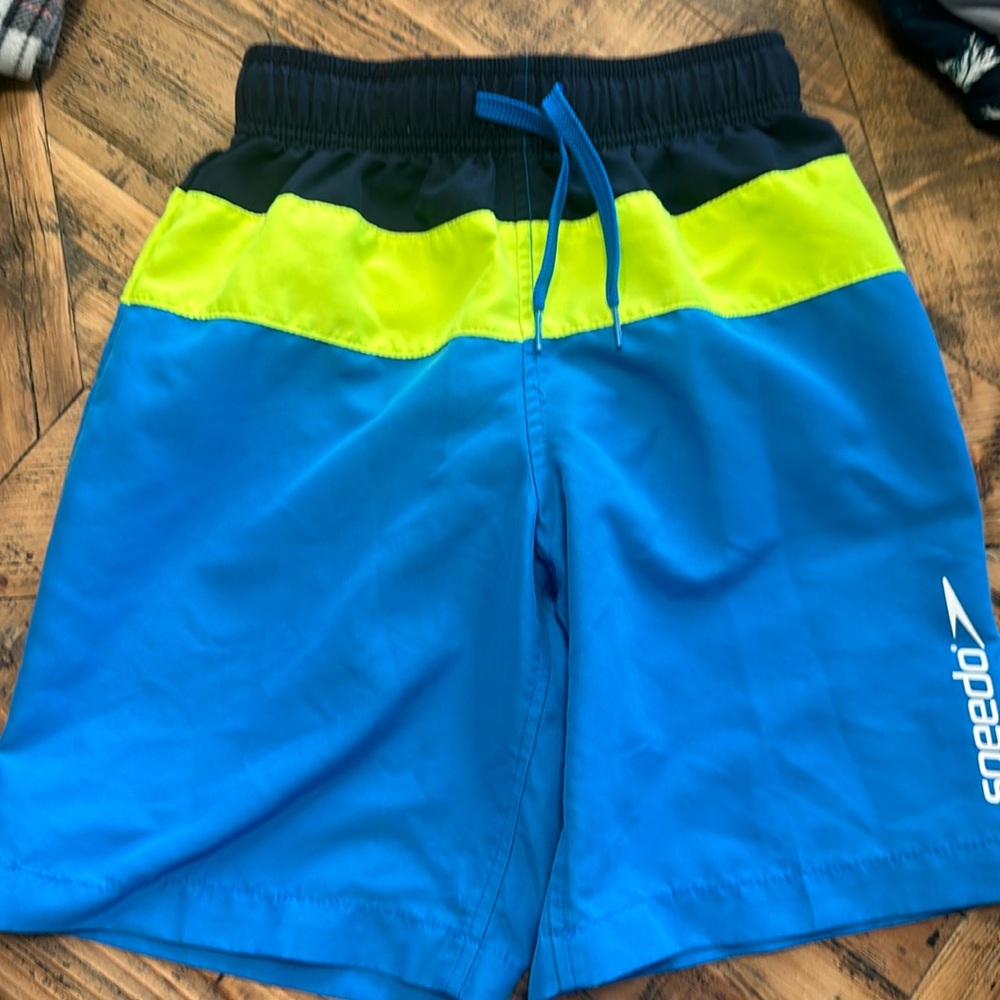 Speedo Swim Trunks - Boys Medium - Blue, yellow and navy stripe